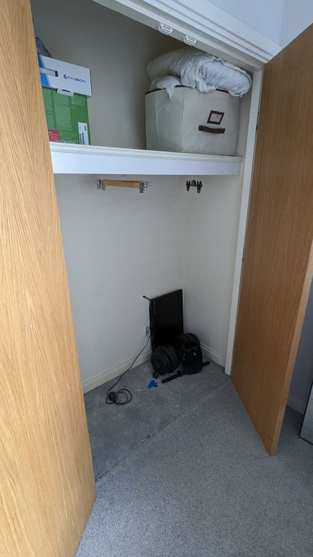 Room Chandlery Way in Cardiff