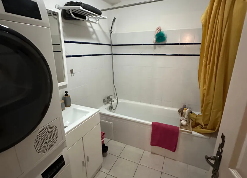 Appartement Avenue Saint-Louis à Le Beausset