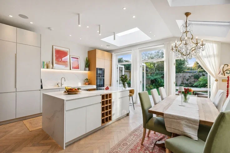 House Trevor Place in City of Westminster