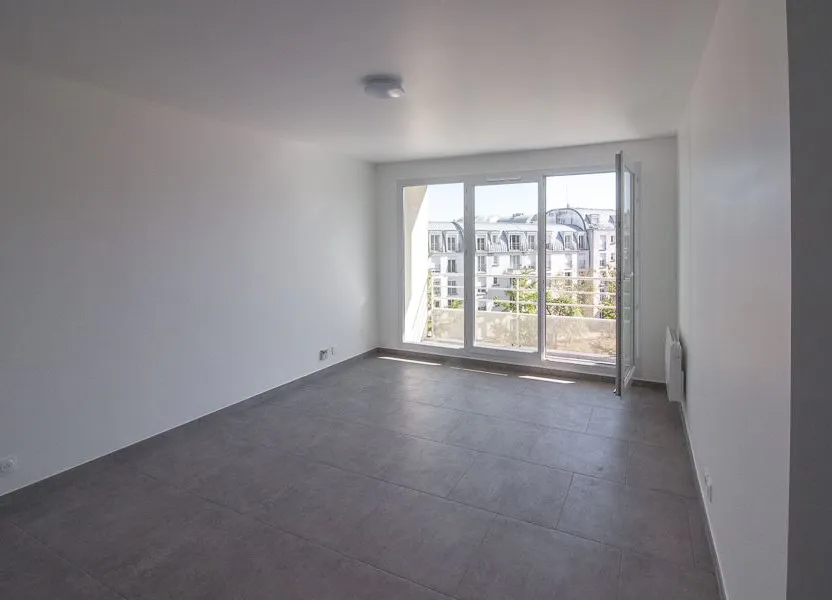 Appartement Rue des Astres Beiges à Cergy