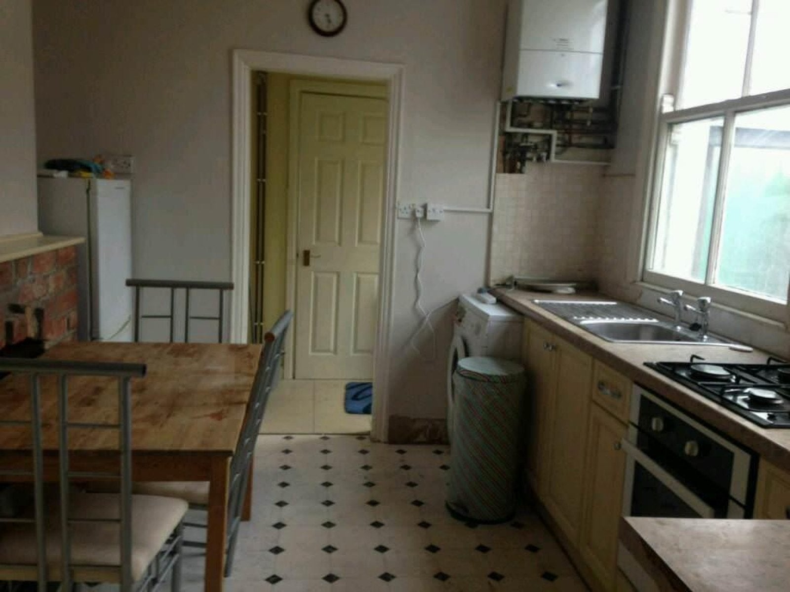 Room South Avenue in Coventry