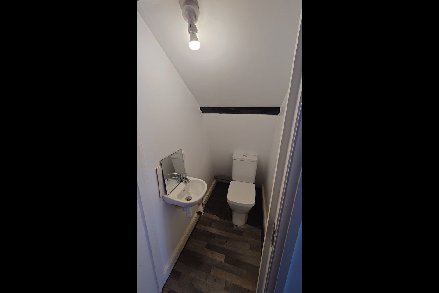 Room Wood Vale in Greater London