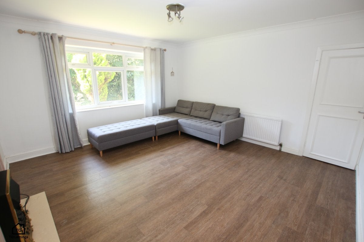 Flat Palatine Road in Manchester