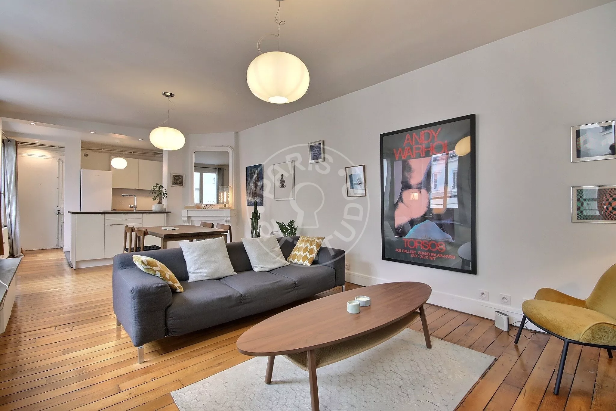 Appartement Boulevard Saint-Denis à Paris