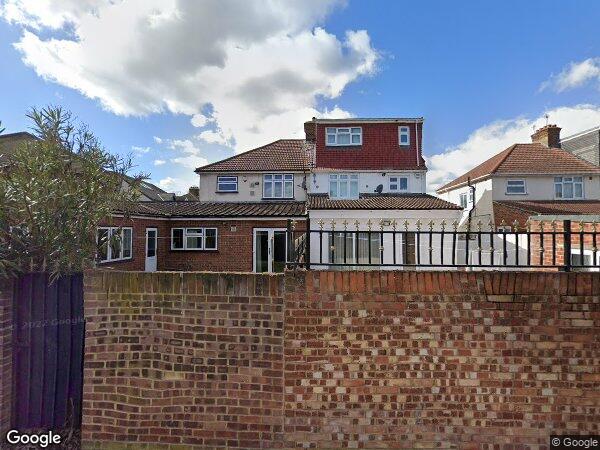 Room Bowness Drive in Greater London