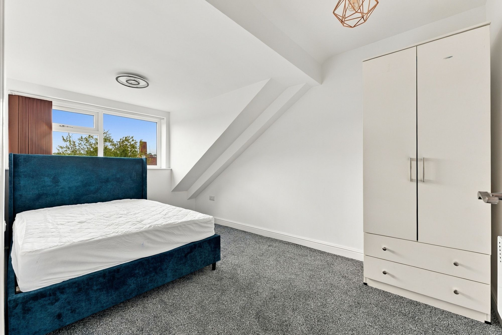 Flat Middlewood Road in Sheffield