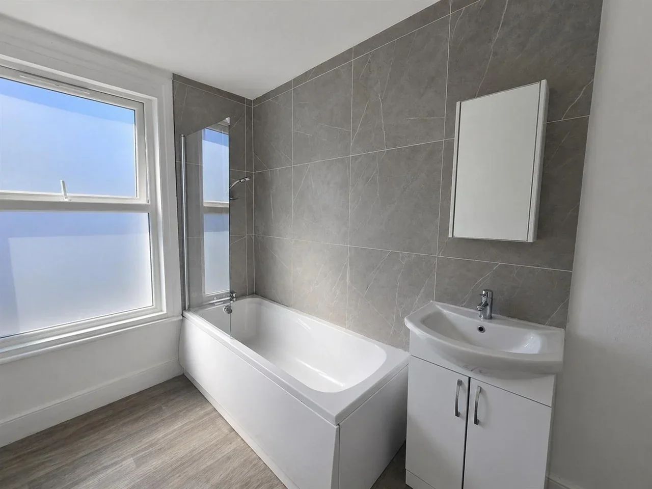 Flat Northumberland Park in Greater London