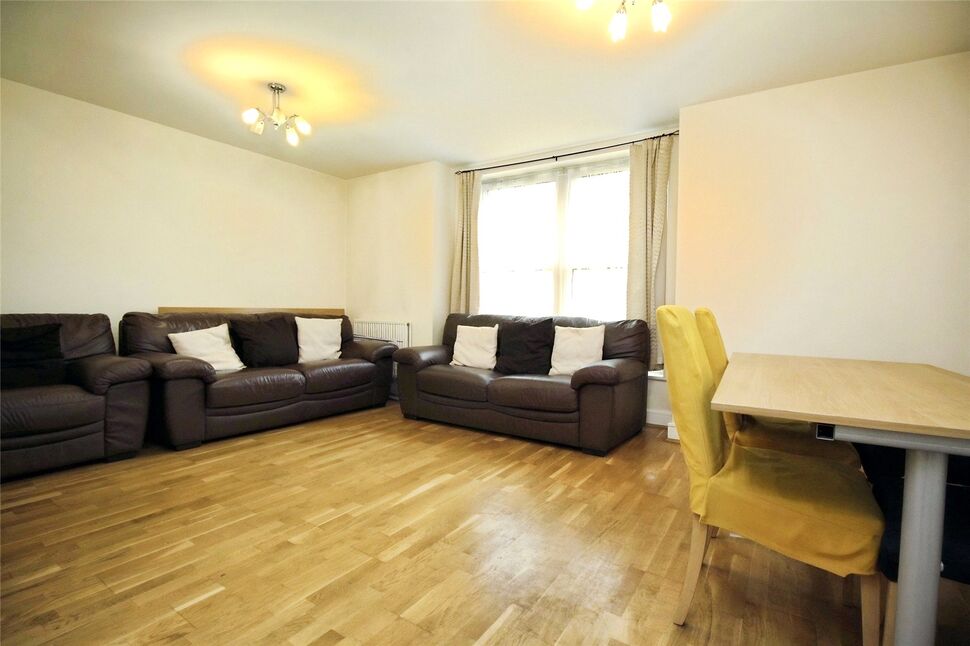 Flat Vicarage Road in Borough of Runnymede