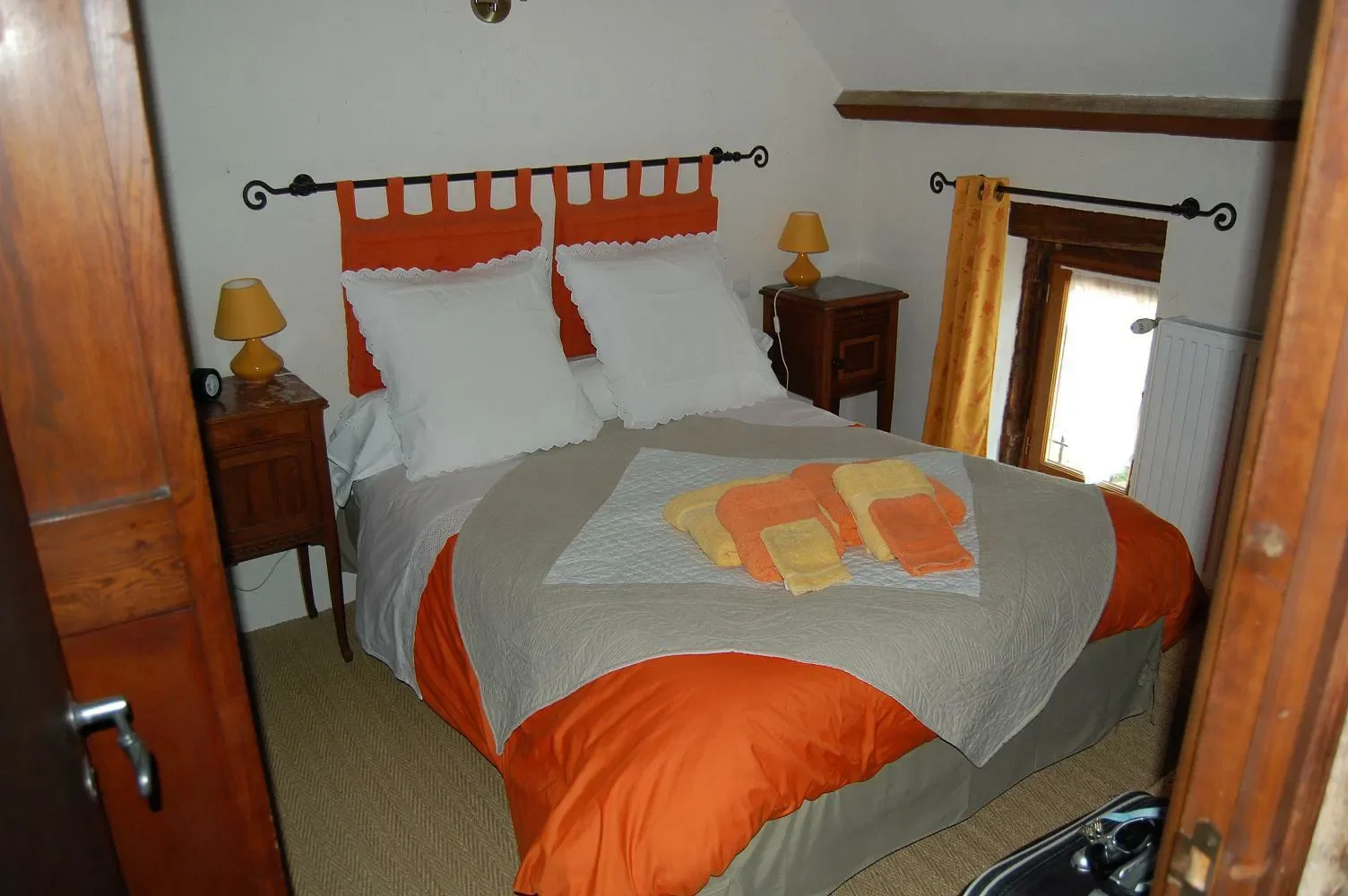 Room Rue le Pesle in Lunay