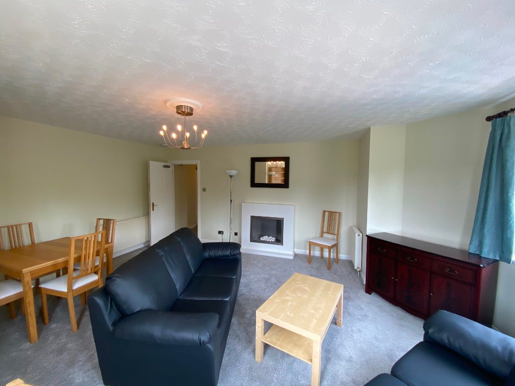 Flat West Bryson Road in City of Edinburgh