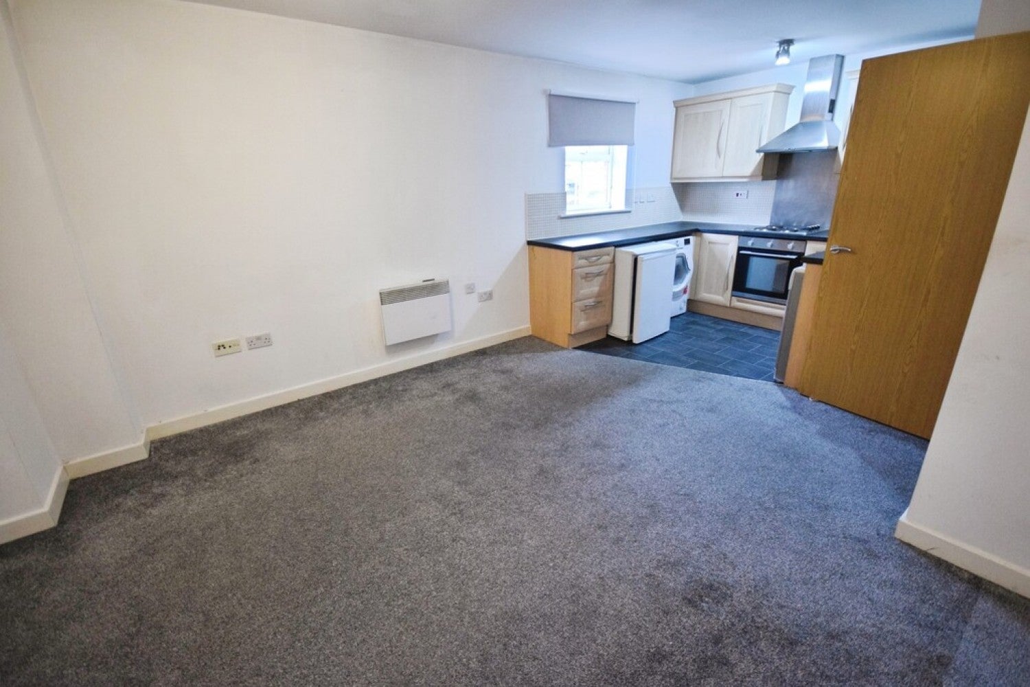 Flat Watermeadow Grove in Stoke-on-Trent