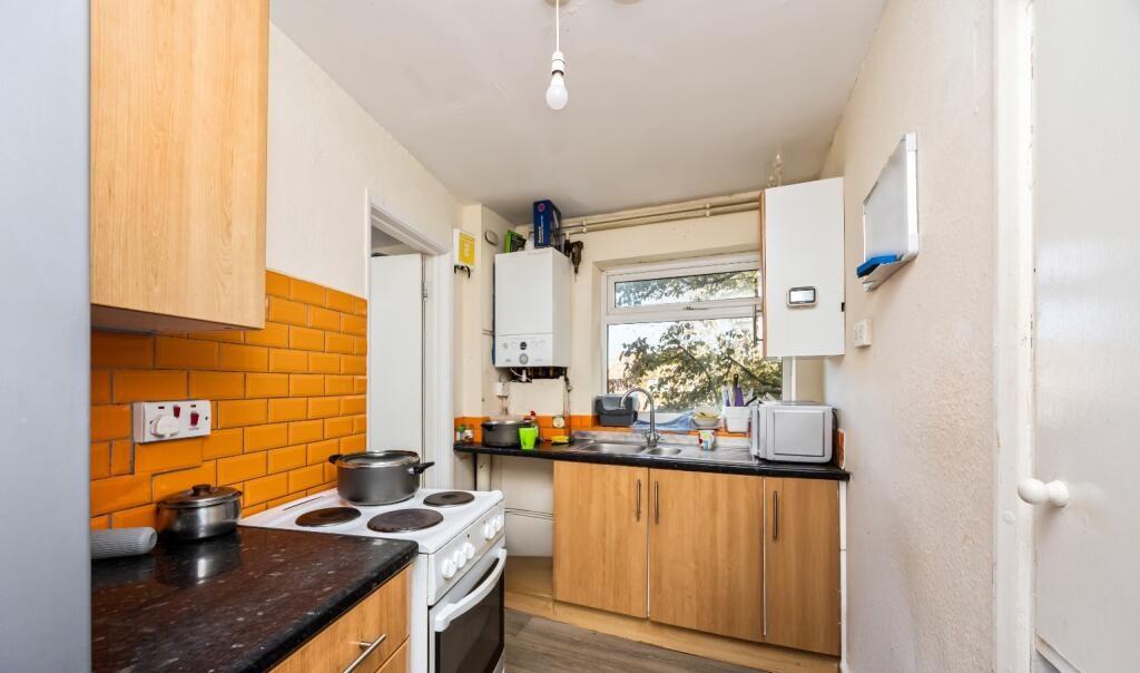 Flat Wolseley Road in Brighton