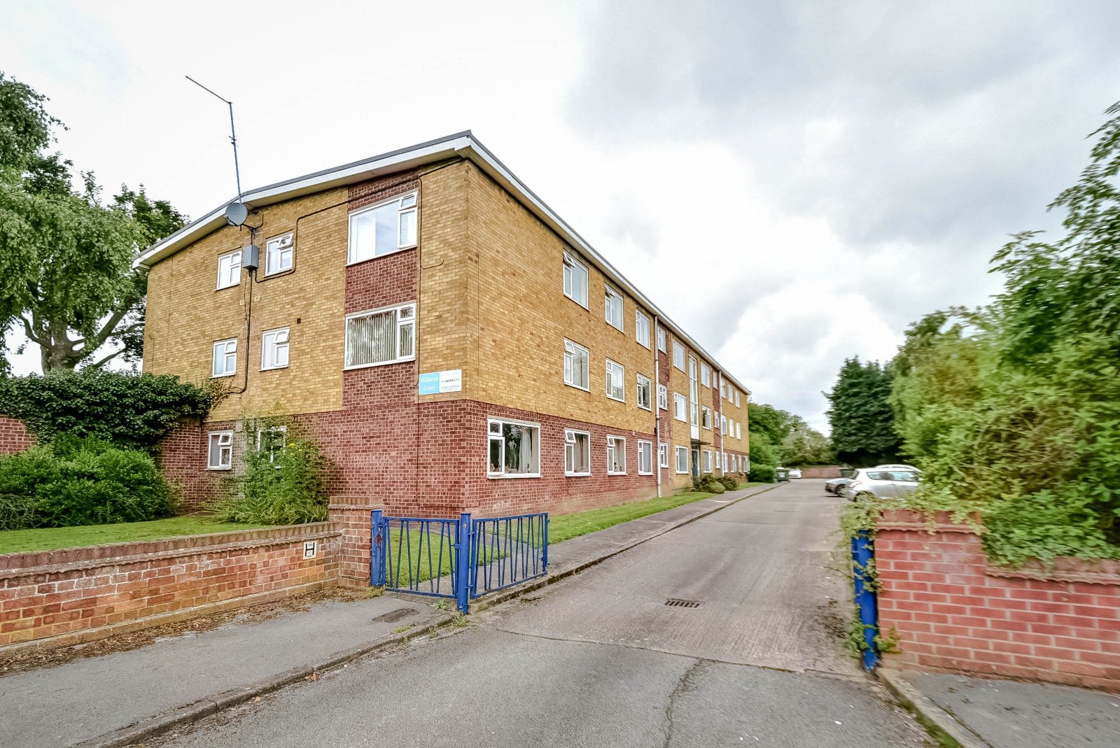 Flat Lawson Avenue in Cottingham