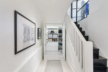 Flat Church Lane in Greater London