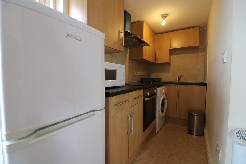 Flat Noel Road in Greater London