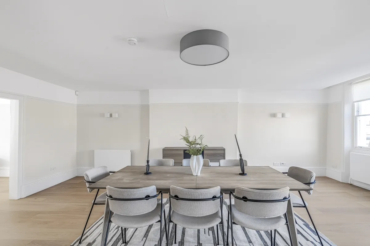 Flat Devonshire Mews South in City of Westminster