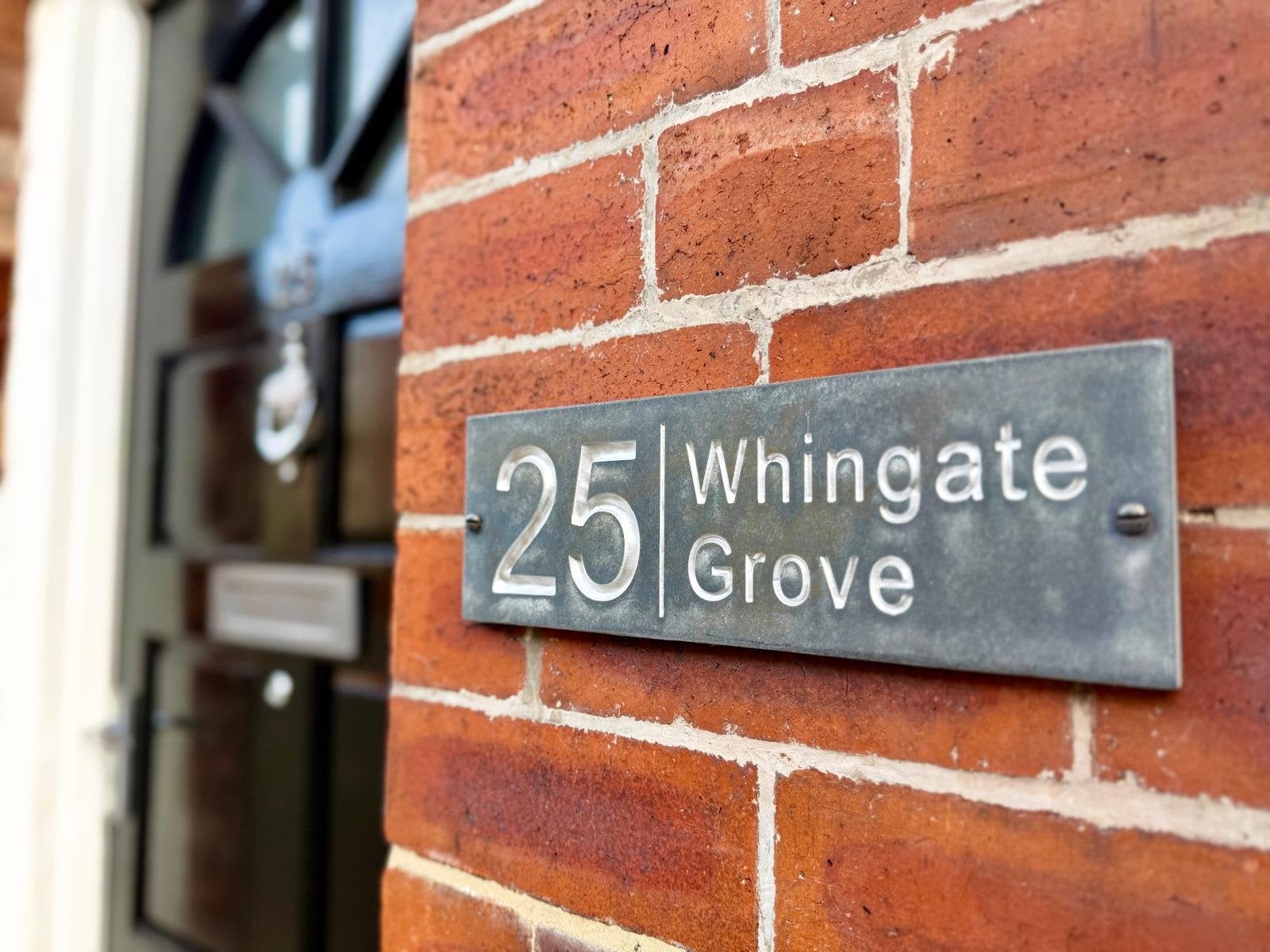 House Whingate Grove in Leeds