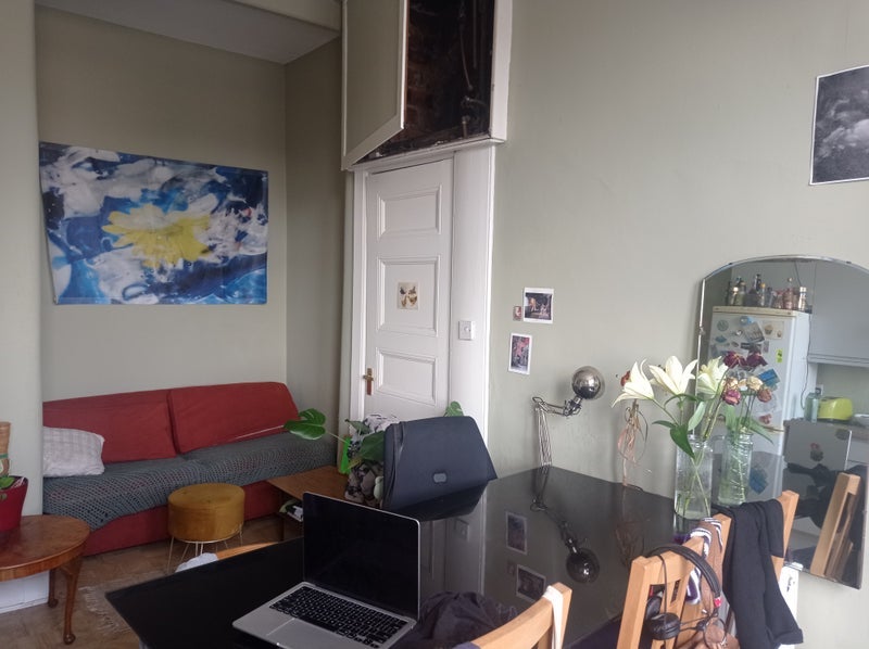 Room Letherby Drive in Glasgow
