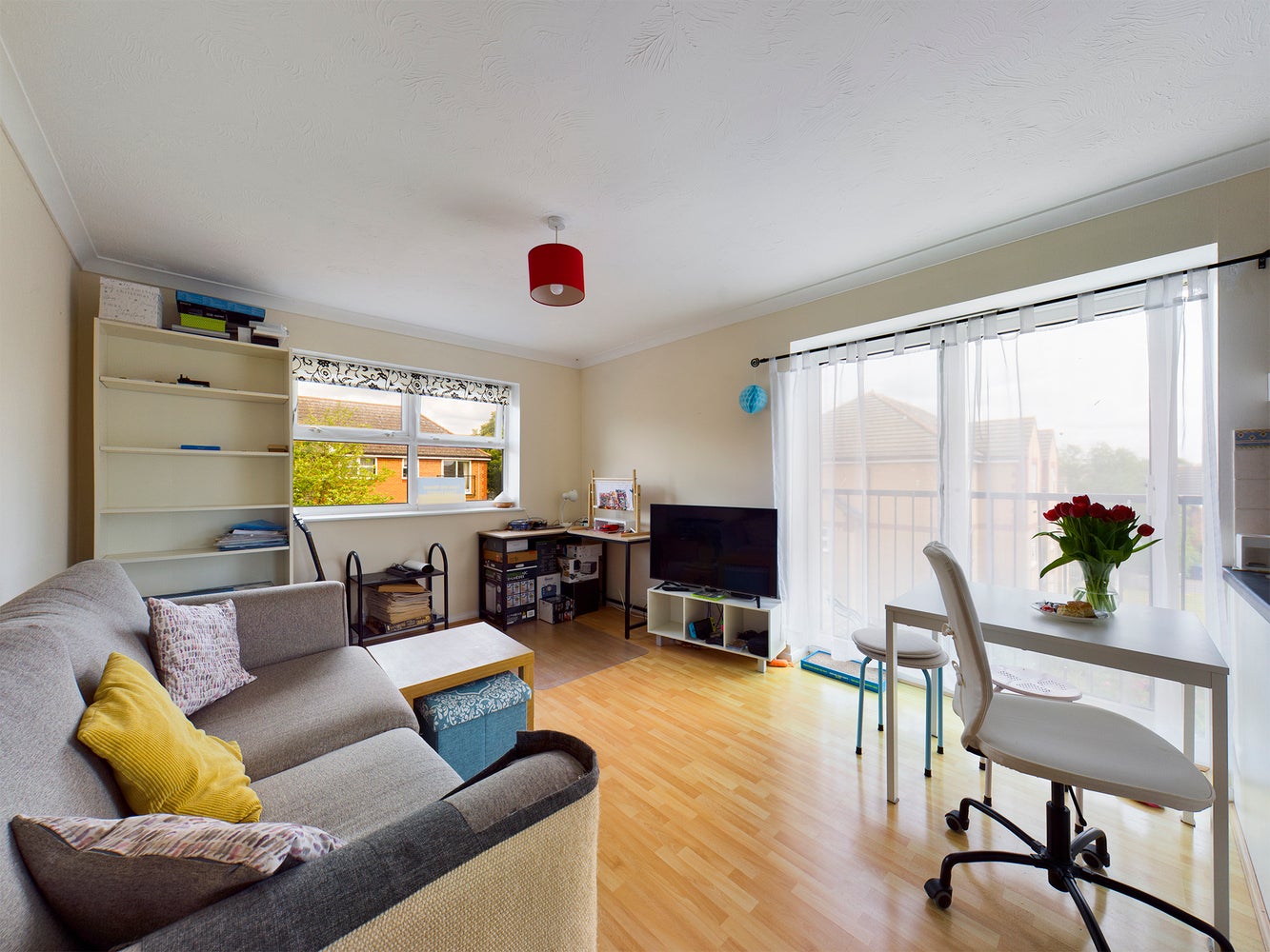 Flat Blackthorn Close in Cambridge