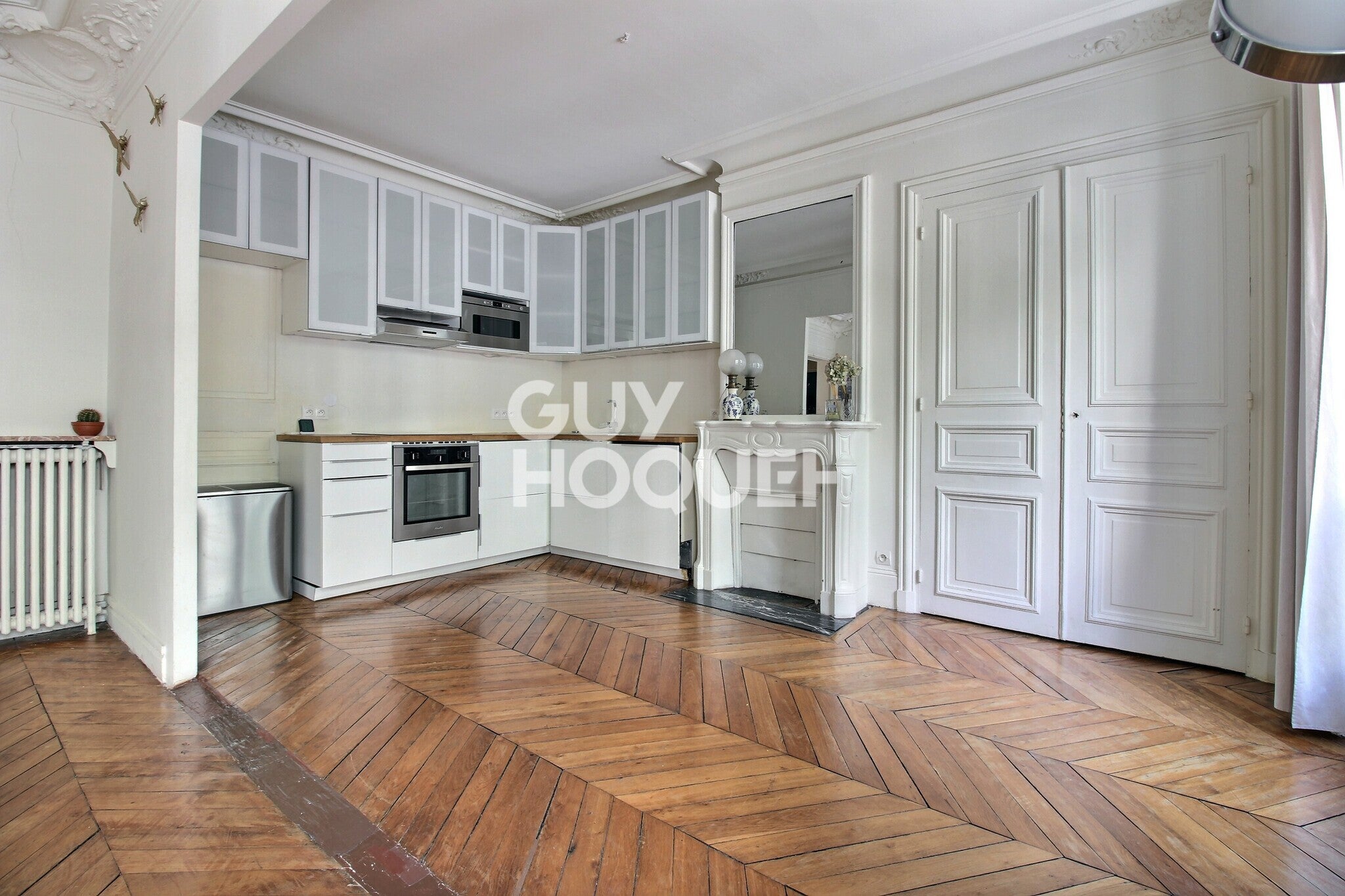 Flat Rue de Provence in Paris