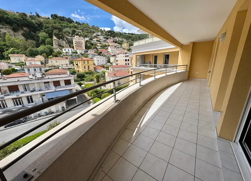 Flat Avenue Cyrille Besset in Nice