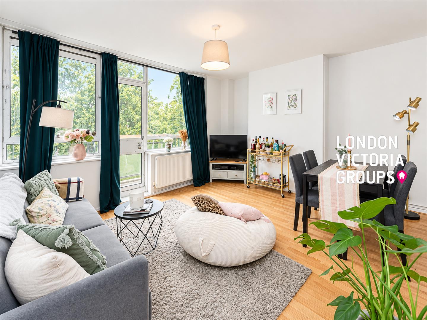 Flat Walter Terrace in Greater London