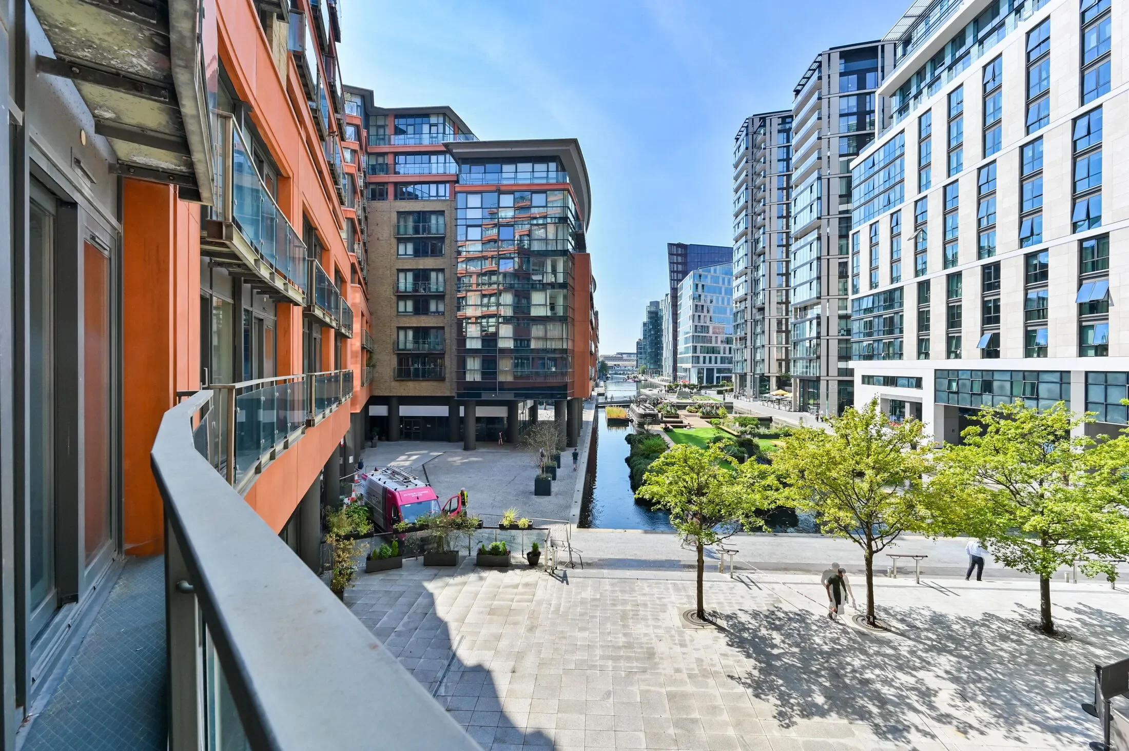 Flat Praed Street in City of Westminster