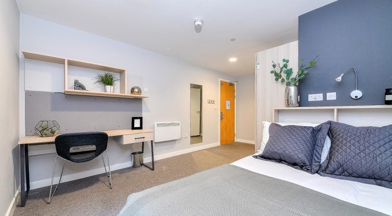 Flat West Street in Sheffield