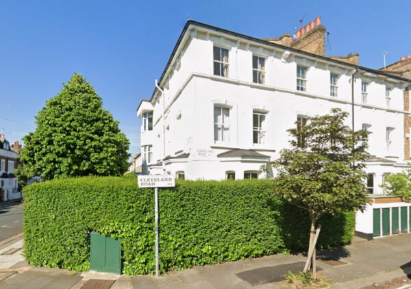 Flat Antrobus Road in Greater London