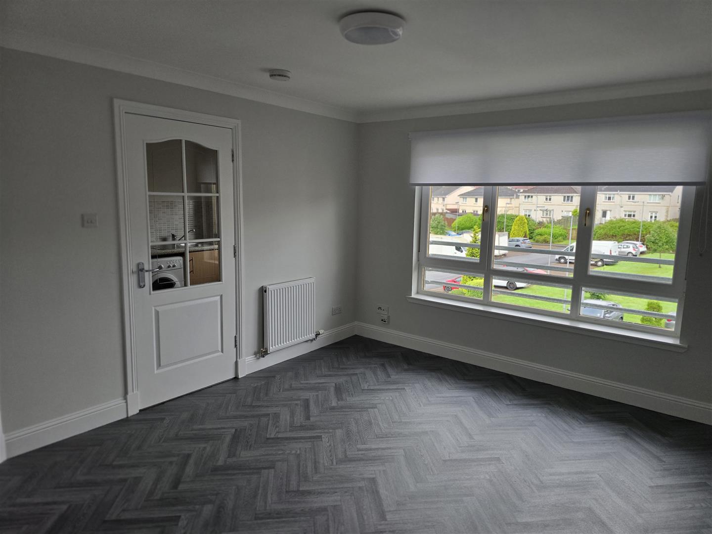 Flat Millhall Court in Plains