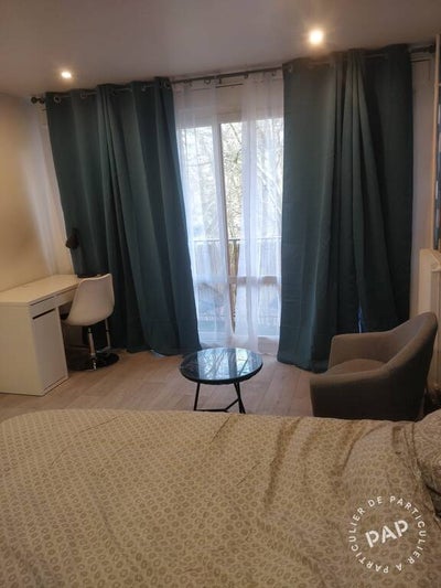 Room Rue Père André Jarlan in Évry
