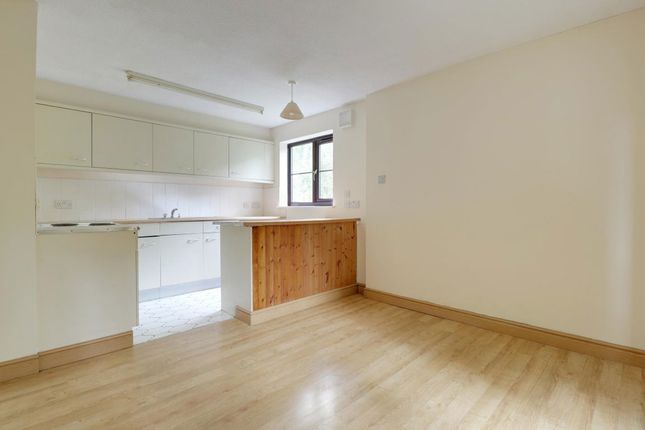 Flat Sydwall Road in Hereford