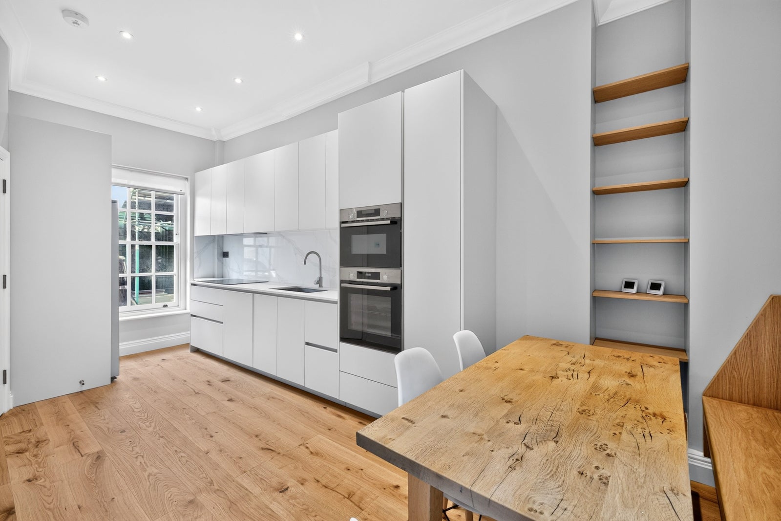 House Princelet Street in Greater London
