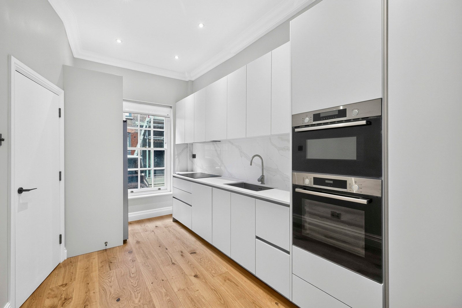 House Princelet Street in Greater London