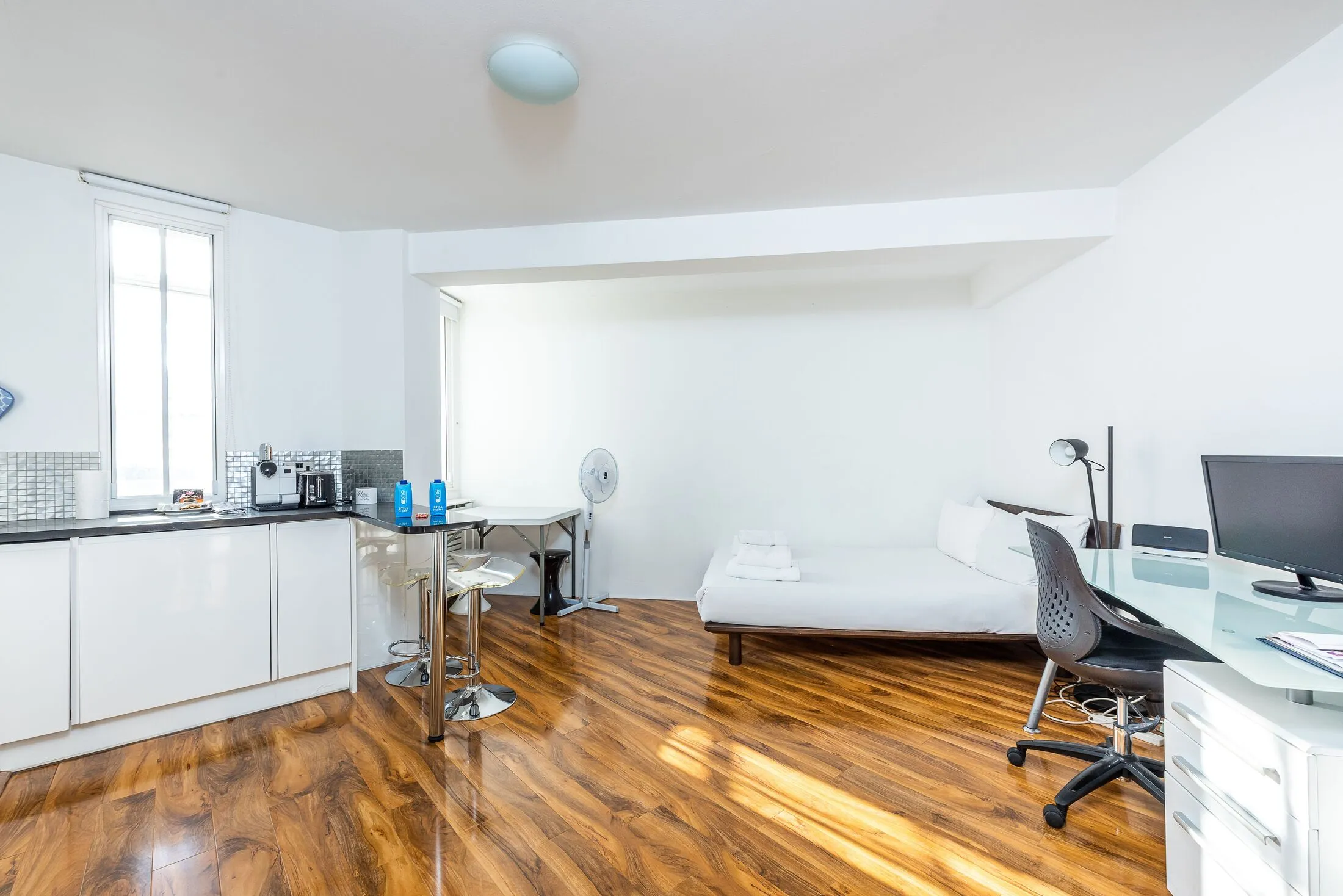 Flat Elystan Street in Greater London