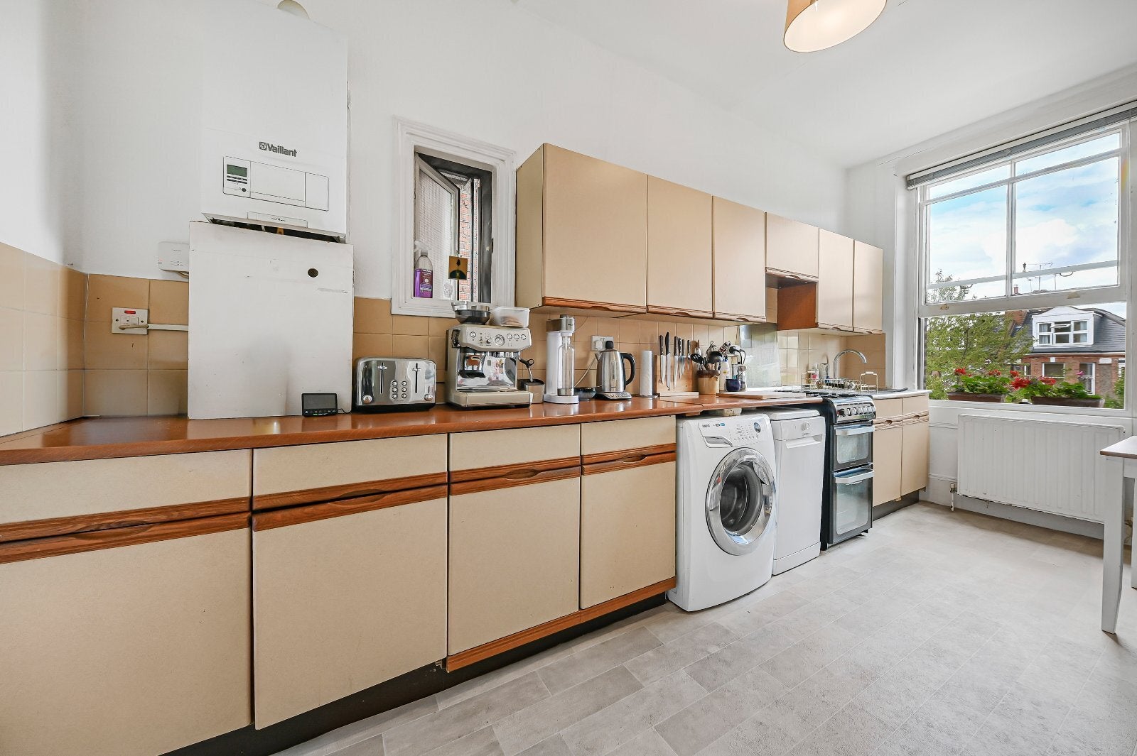 Flat Anson Road in Greater London