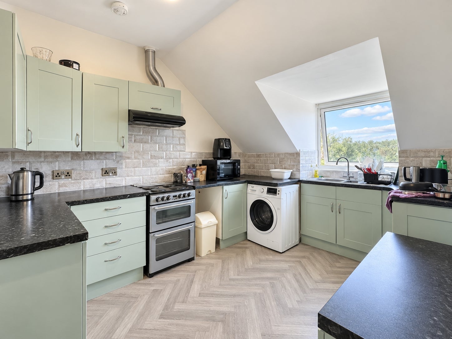 Flat Cliftonville Avenue in Thanet