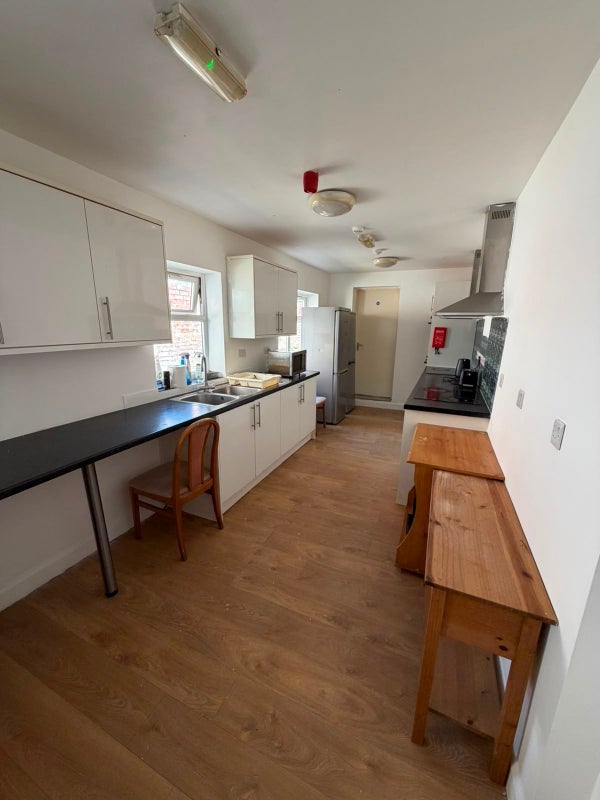 Room Fentham Road in Birmingham