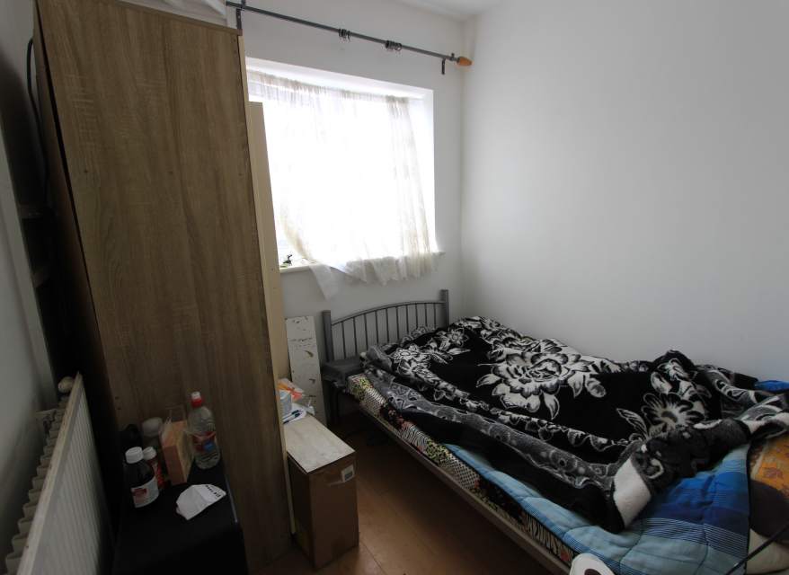 Flat Alma Road in Greater London