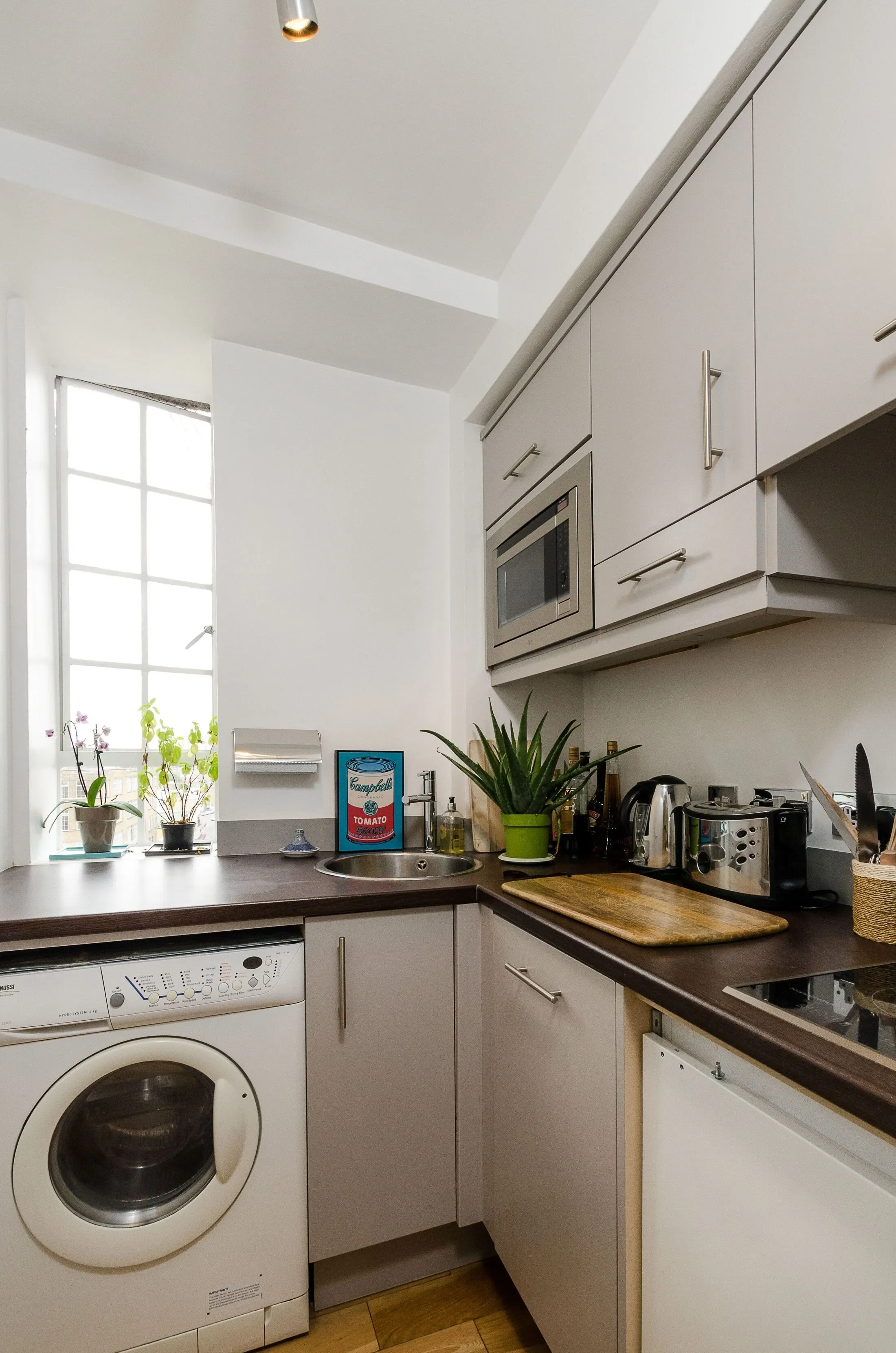 Flat Elystan Street in Greater London