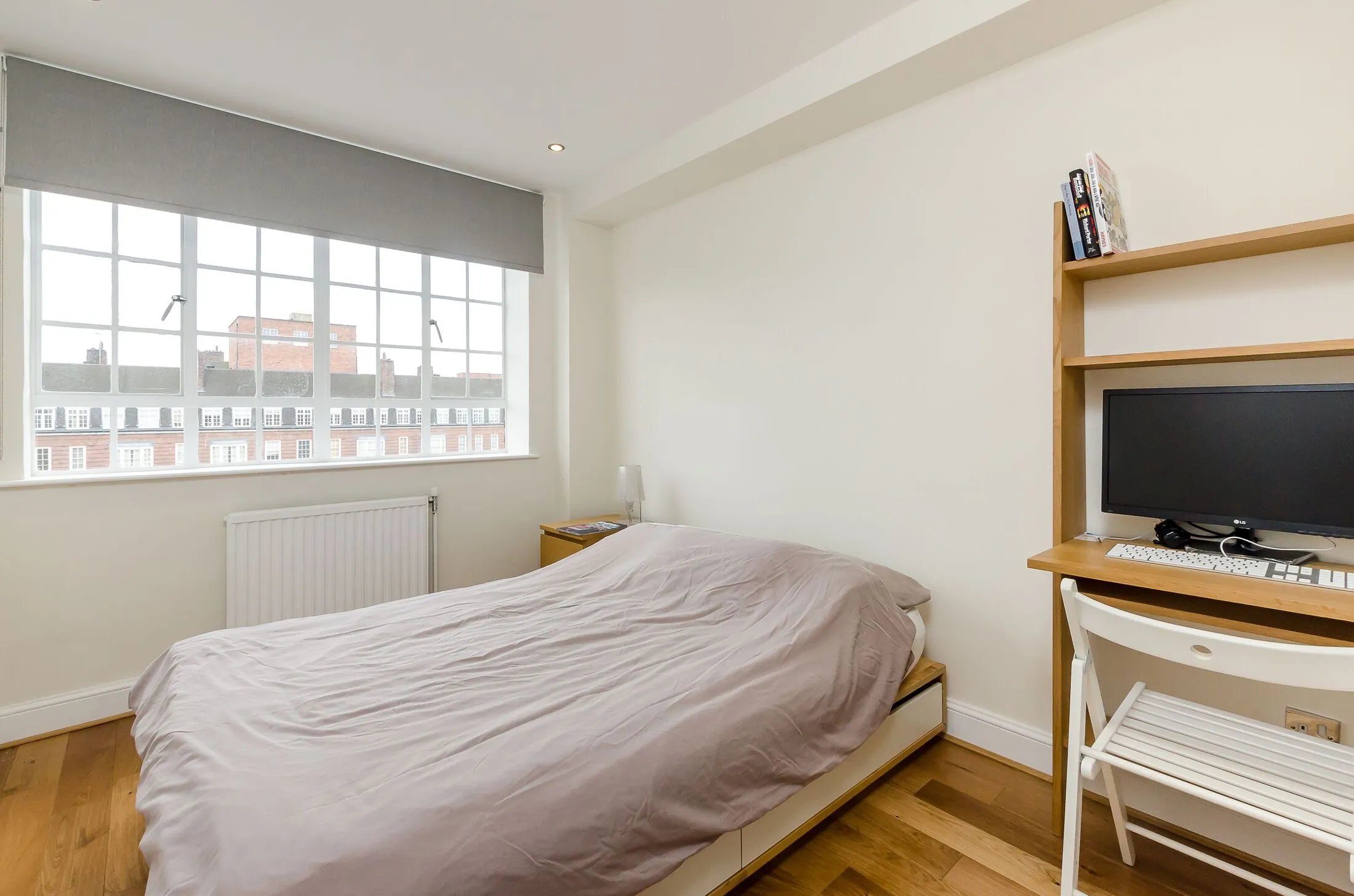 Flat Elystan Street in Greater London
