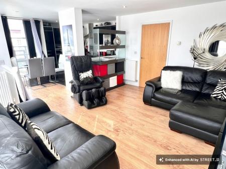 Flat Watkin Road in Leicester