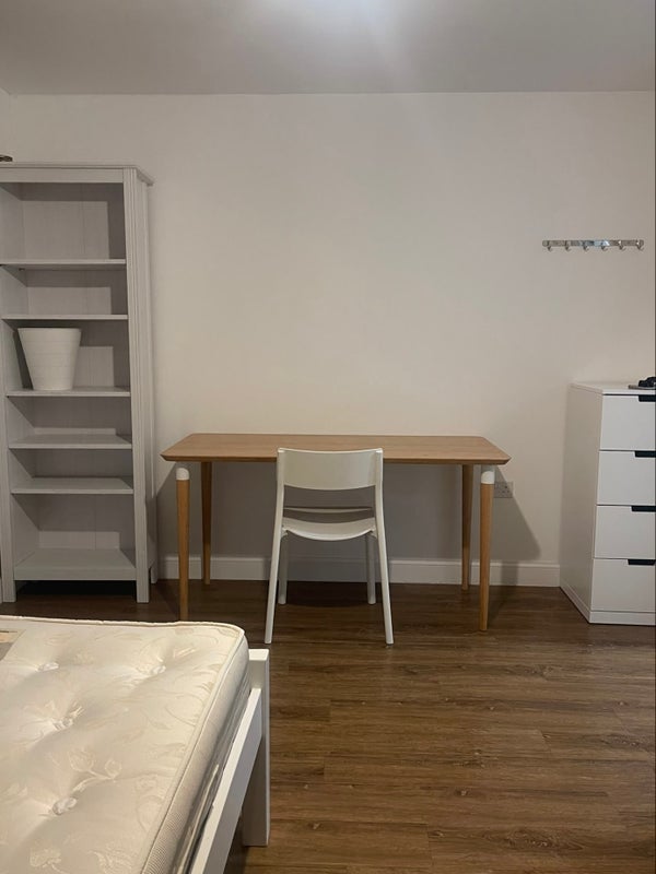 Room Turnstone View in Coventry