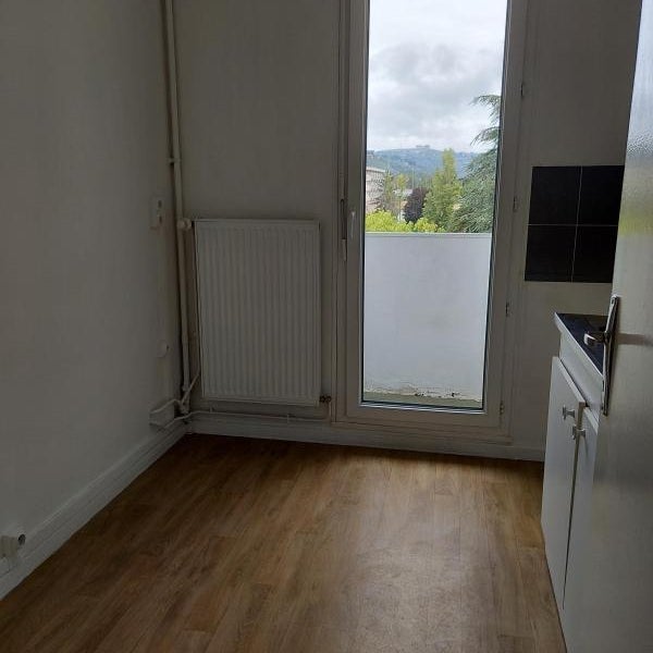 Appartement Avenue Émile Romanet à Les Roches-de-Condrieu