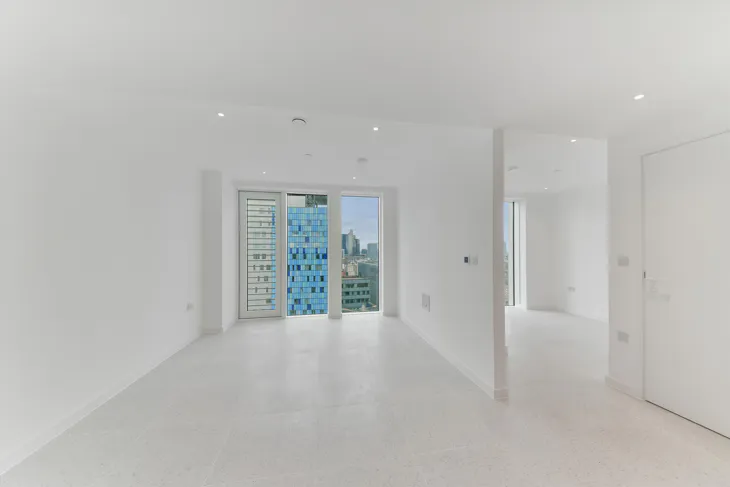 Flat Cendal Crescent in Greater London