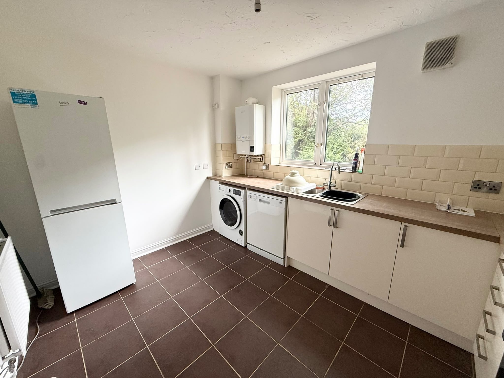 Flat Halliard Court in Cardiff