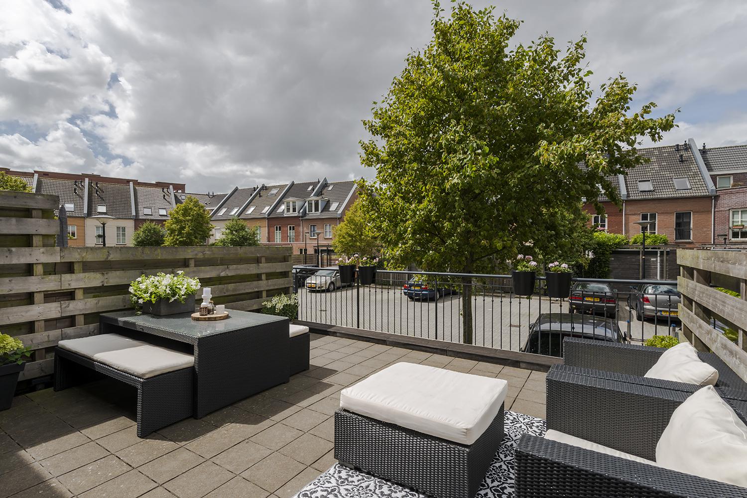 Huis Laan van Broekpolder 317 in Heemskerk