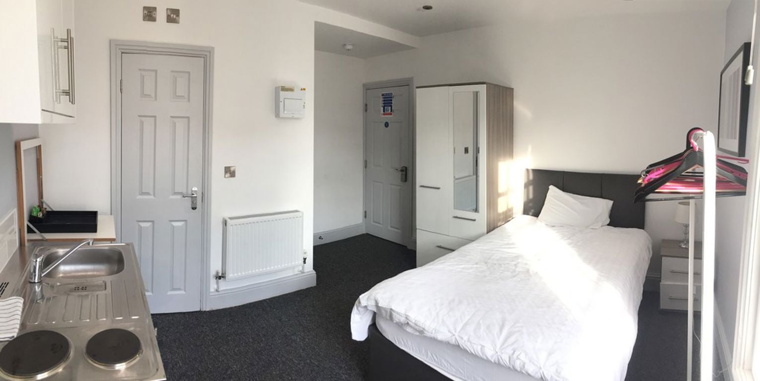 Room Priory Street in Coventry