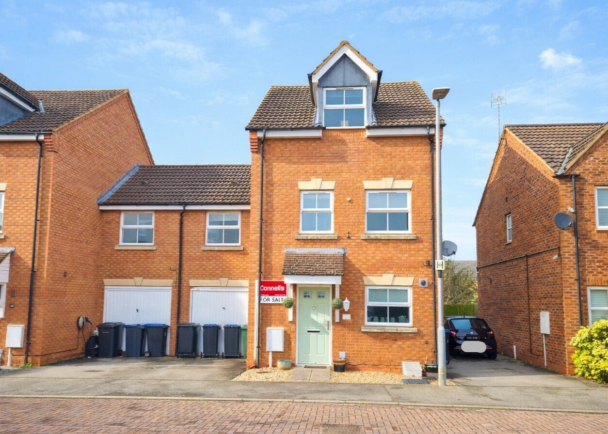 Flat Haddonian Road in Harborough