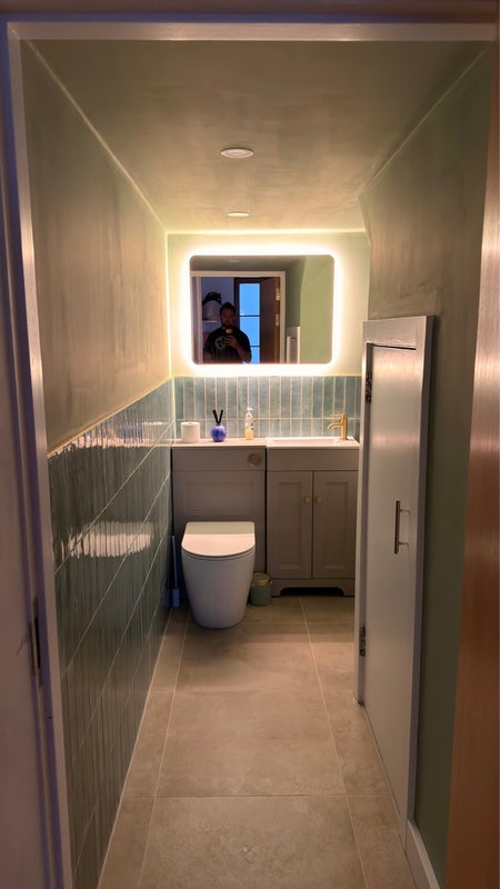 Room Theberton Street in Greater London